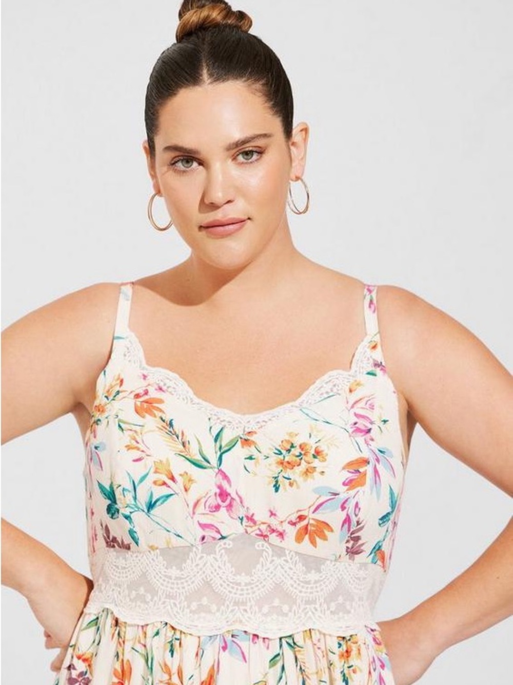 torrid Cream Floral Lace-Trim Maxi Dress - Picture 5 of 6